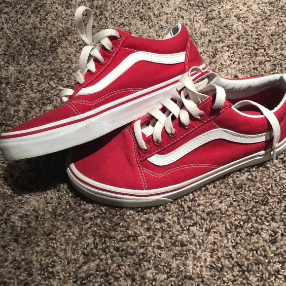 Vans Shoes - 🎁Red old school vans classic women’s 7 men’s 5.5